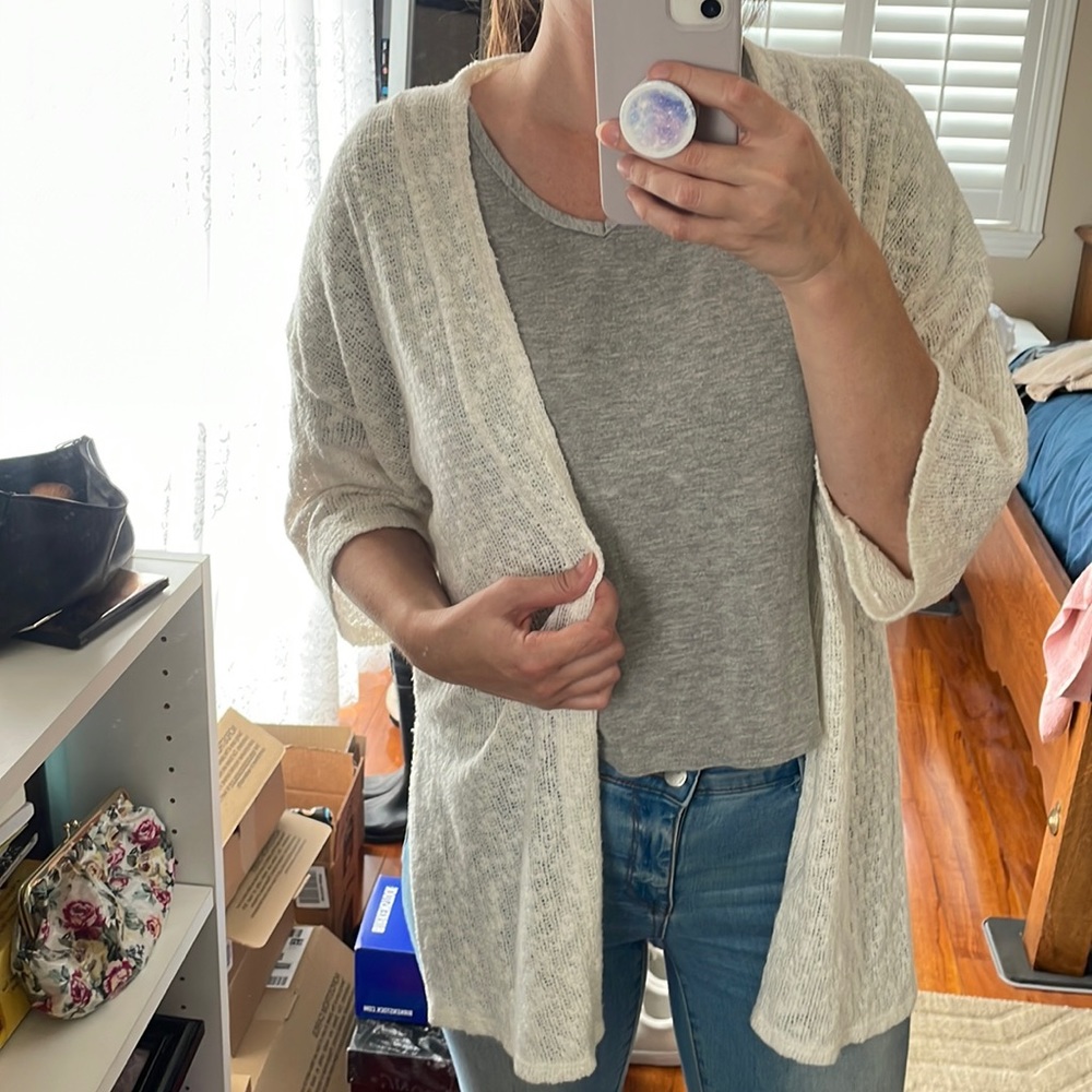 Forever 21 White Cardigan